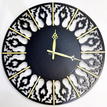 chasy_nastennye_mikhail_moskvin_dizajnerskie_chernye_azhurnye_47sm_rossija