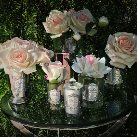 flowers-rose-bud-pink-blush-clear-cote-noire-2-900x900