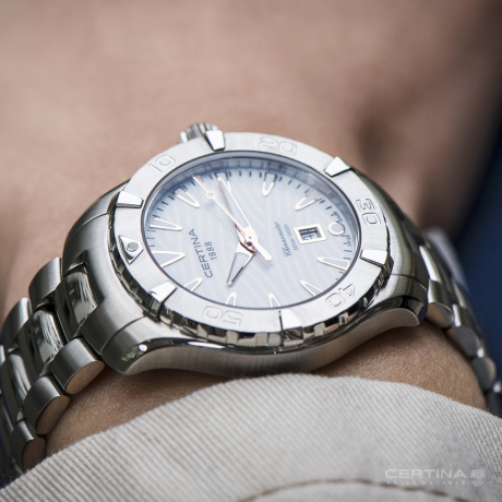 C032.251.11.011.01_20180525_SM